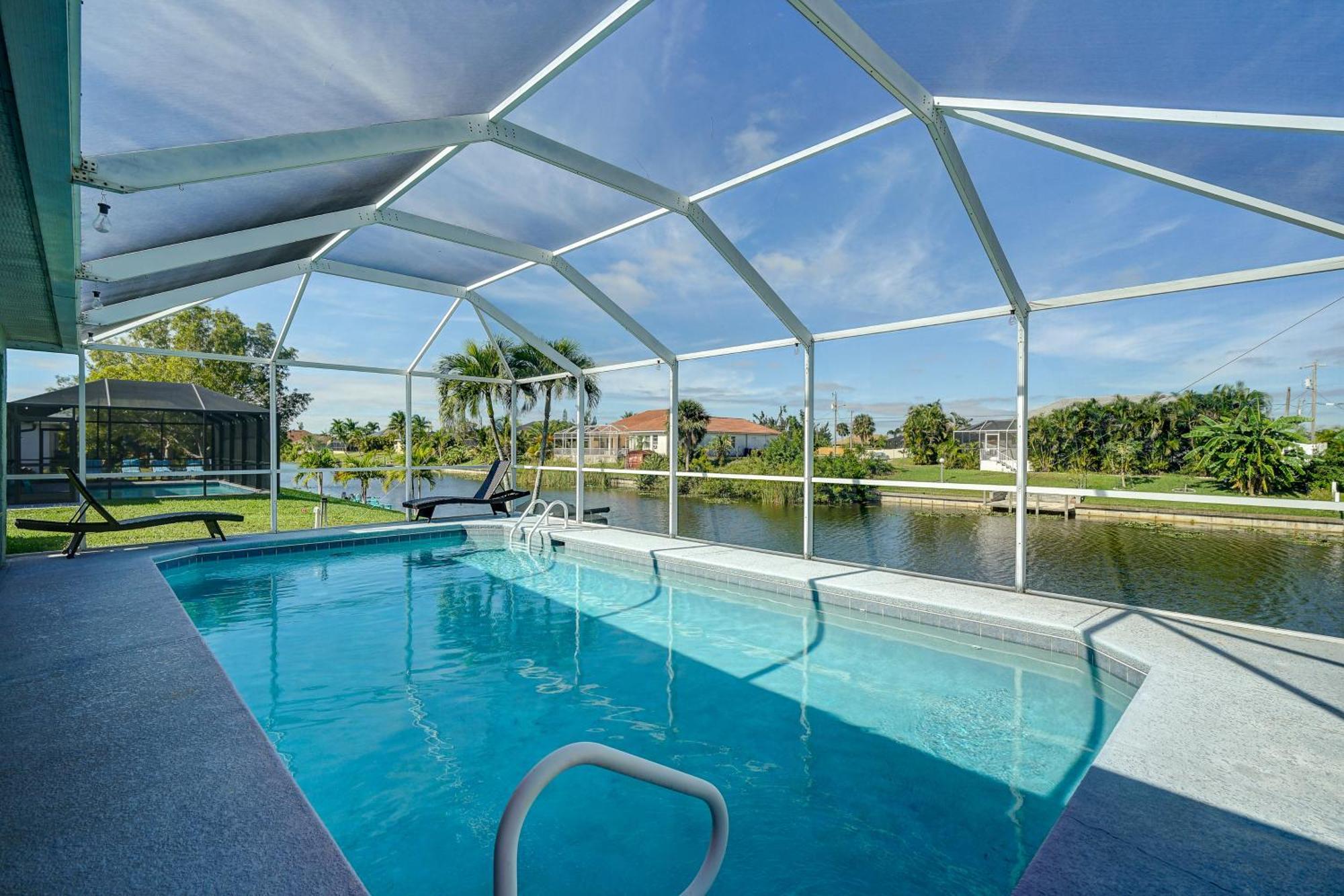 Canal-Front Cape Coral Home With Saltwater Pool! Matlacha 外观 照片